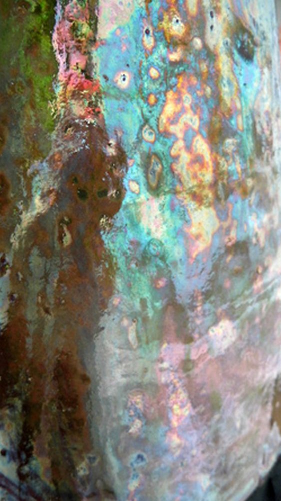 Making of welsh ladies - The finished welsh lady glaze close up area